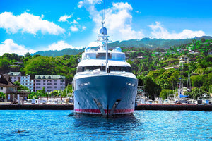 Silhouette sur le Quai - Fuji Crystal avec cadre - ESPOIR PHOTOS